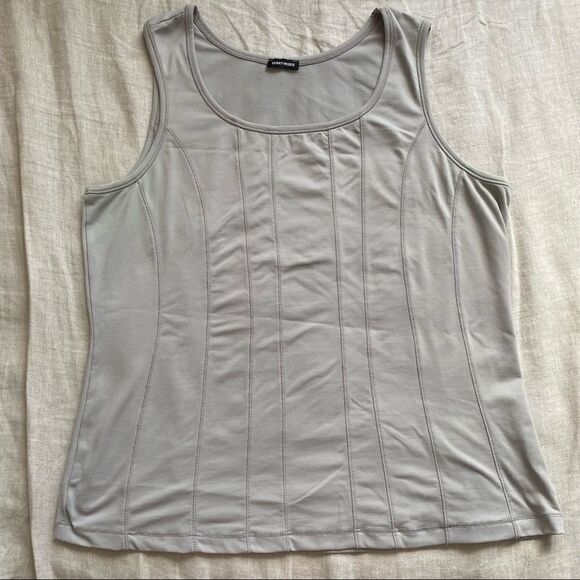 Like New Gerry Weber Tank Top - Picture 5 of 9